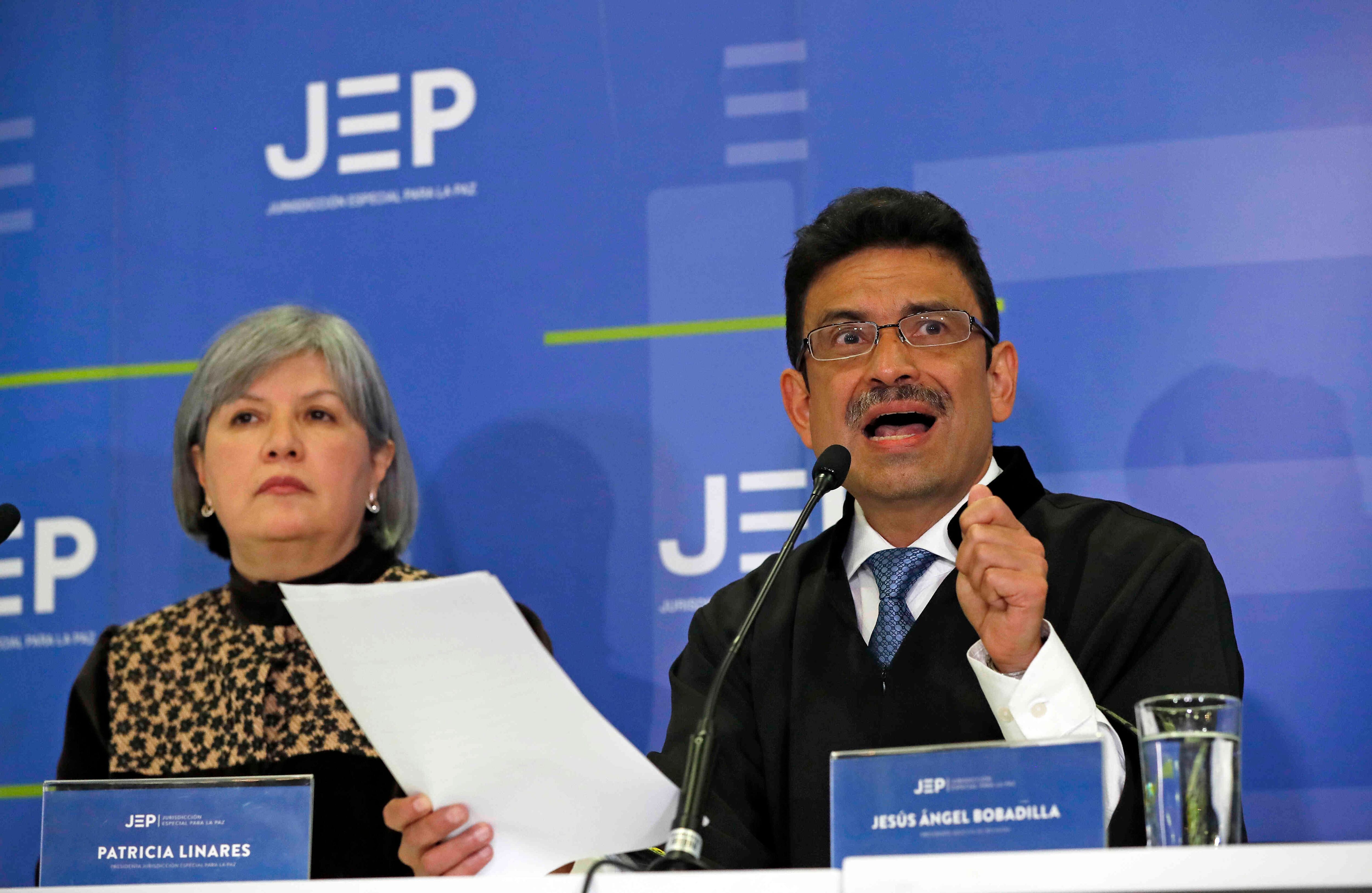 El pasado miércoles 15 de mayo la JEP le otorgó la garantía de no extradición a Jesús Santrich, ordenando su libertad inmediata. Según la Jurisdicción Especial para la Paz, no existían pruebas suficientes para determinar la fecha del supuesto delito. Tras dicha decisión el fiscal Néstor Humberto Martínez renunció, el procurador Fernando Carrillo anunció la apelación y la ministra de justicia también dejó su cargo. Foto: León Darío Peláez / SEMANA.