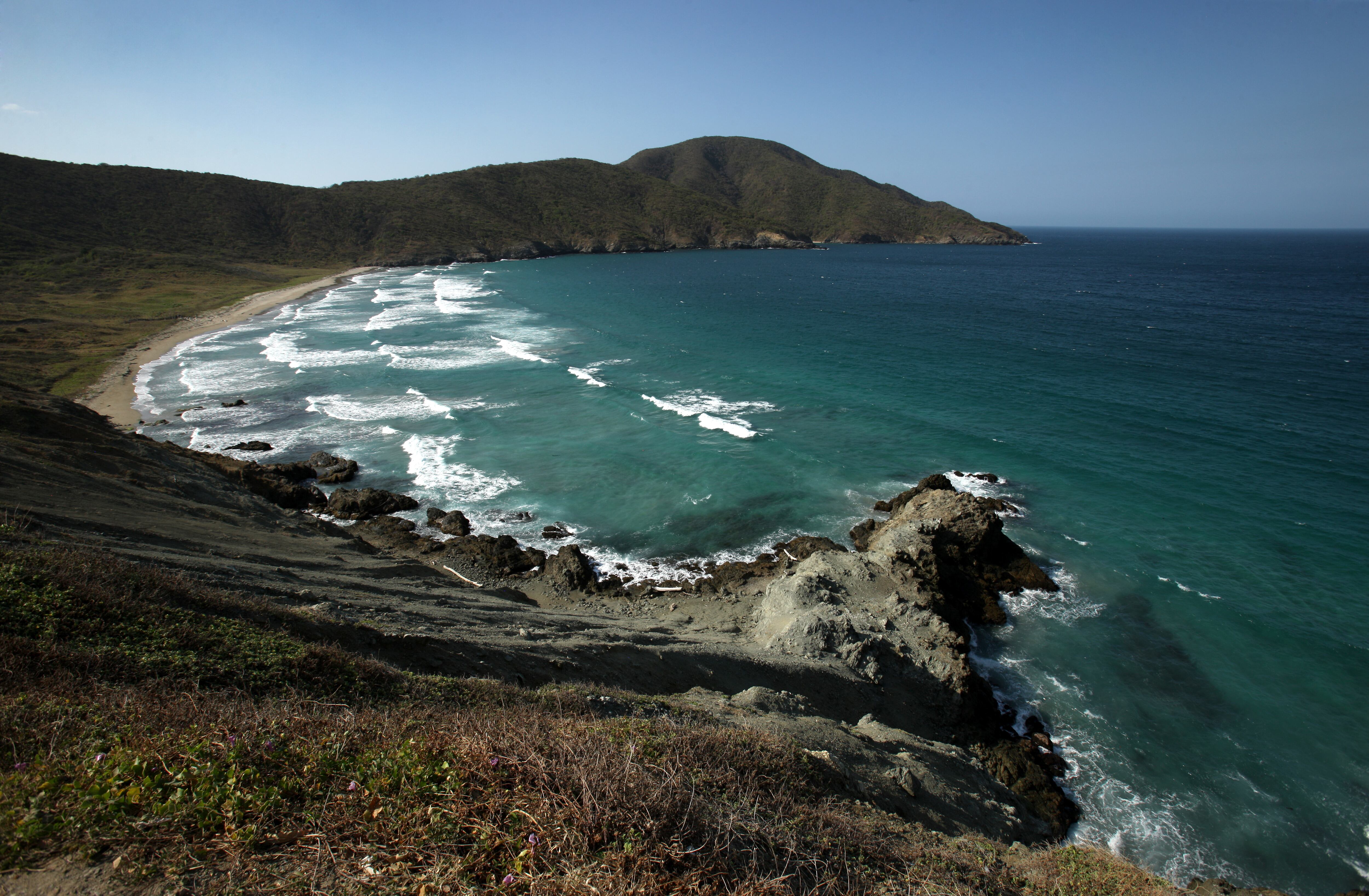 Playa de Las Siete Olas en Santa Marta, Magdalena. Parque Tayrona.