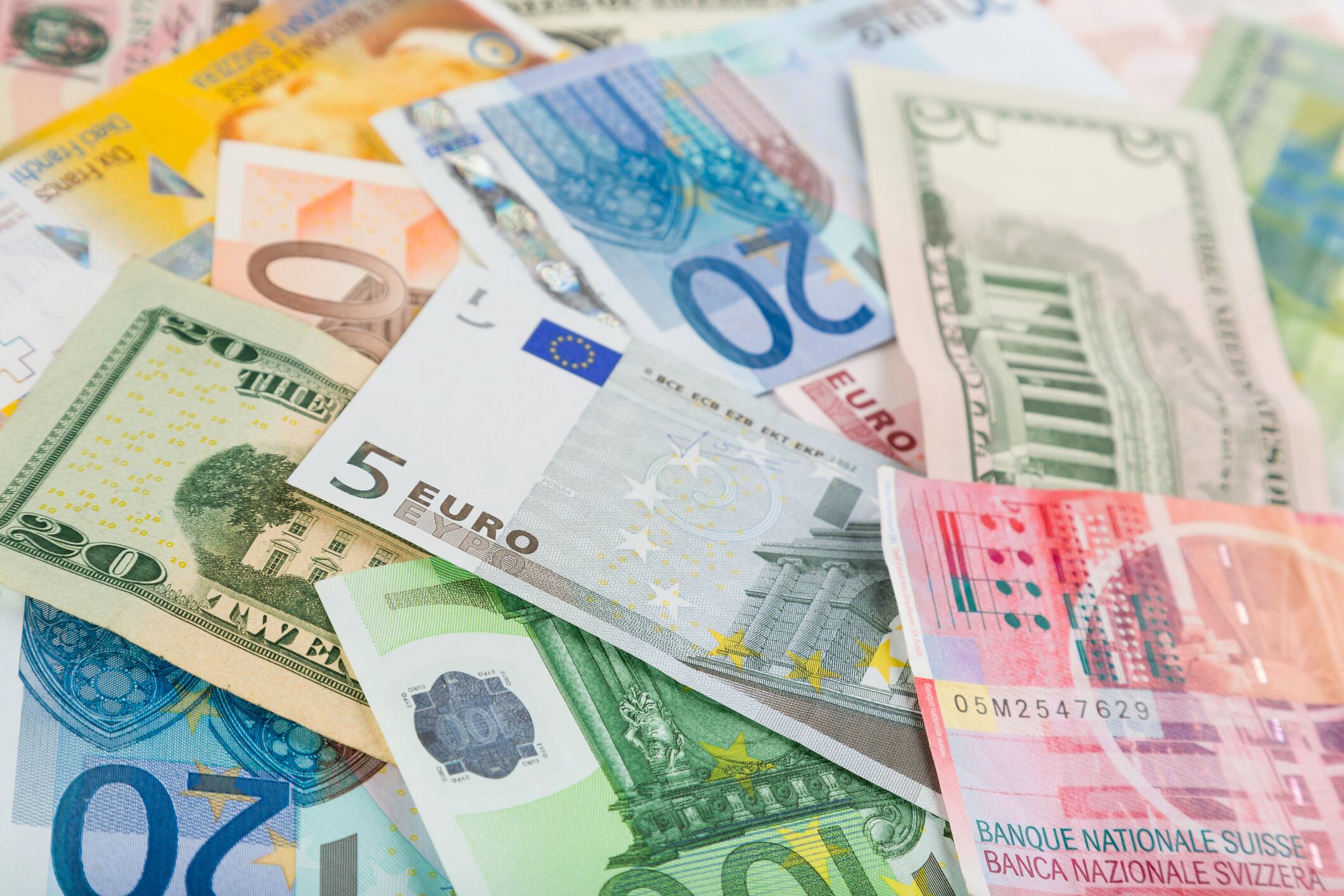 Dólar y euro - Imagen de referencia