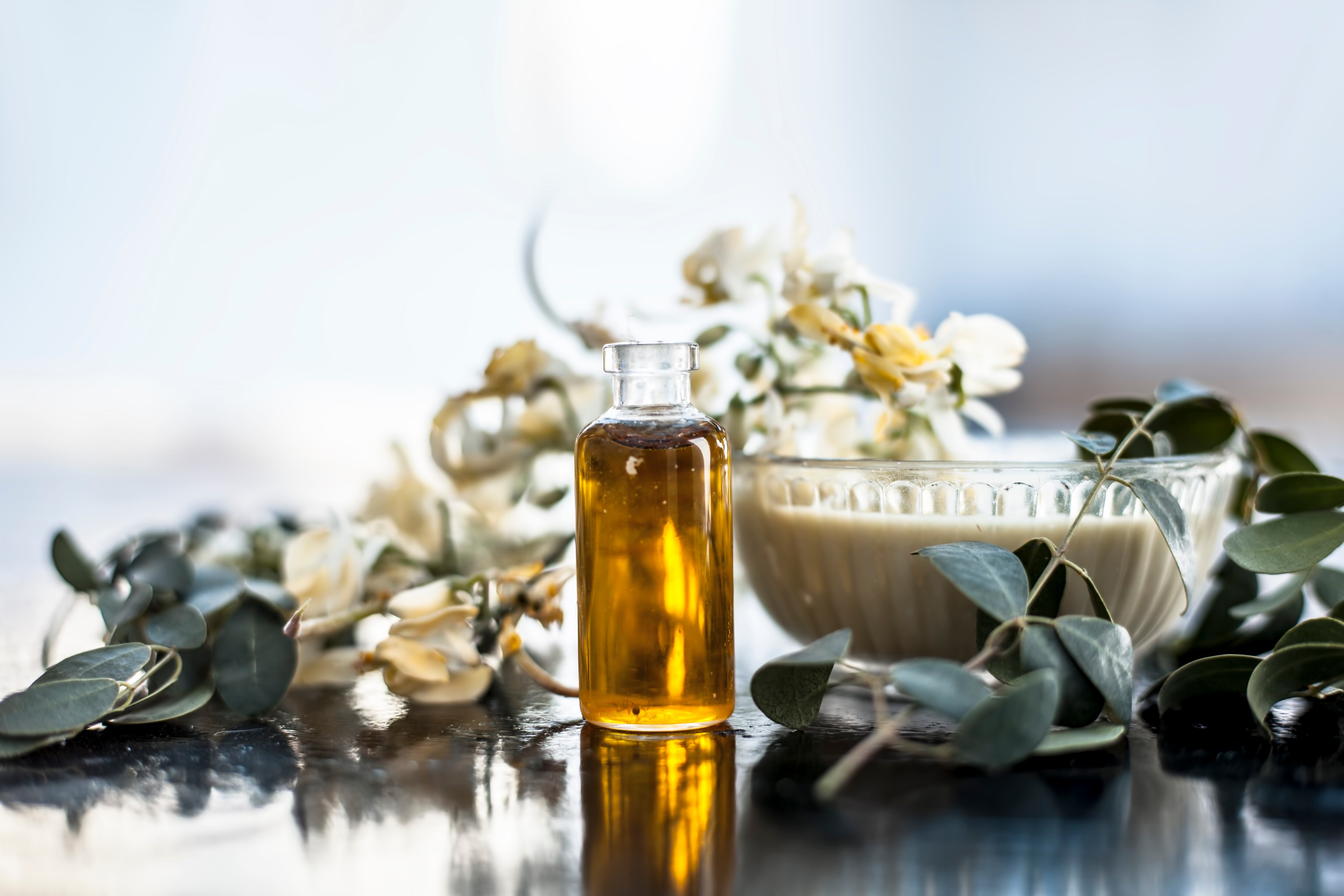 Aceite esencial de árbol de té