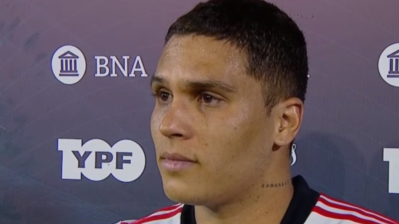 Juan Fernando Quintero fue la figura del partido en Rosario