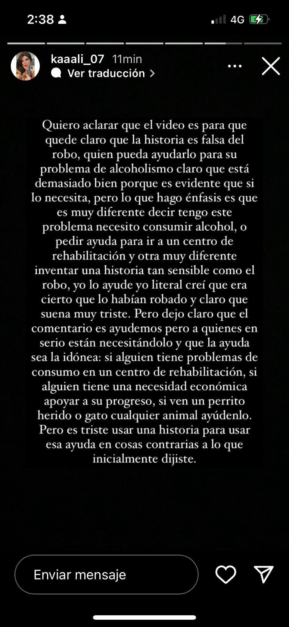 La mujer mostró su rechazo por las historias que aparentemente inventa el hombre.
