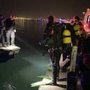 Los dos jovenes cayeron al mar, el hombre murió y la mujer fue rescatada por pescadores. Foto: Captura de pantalla @habertelefonda