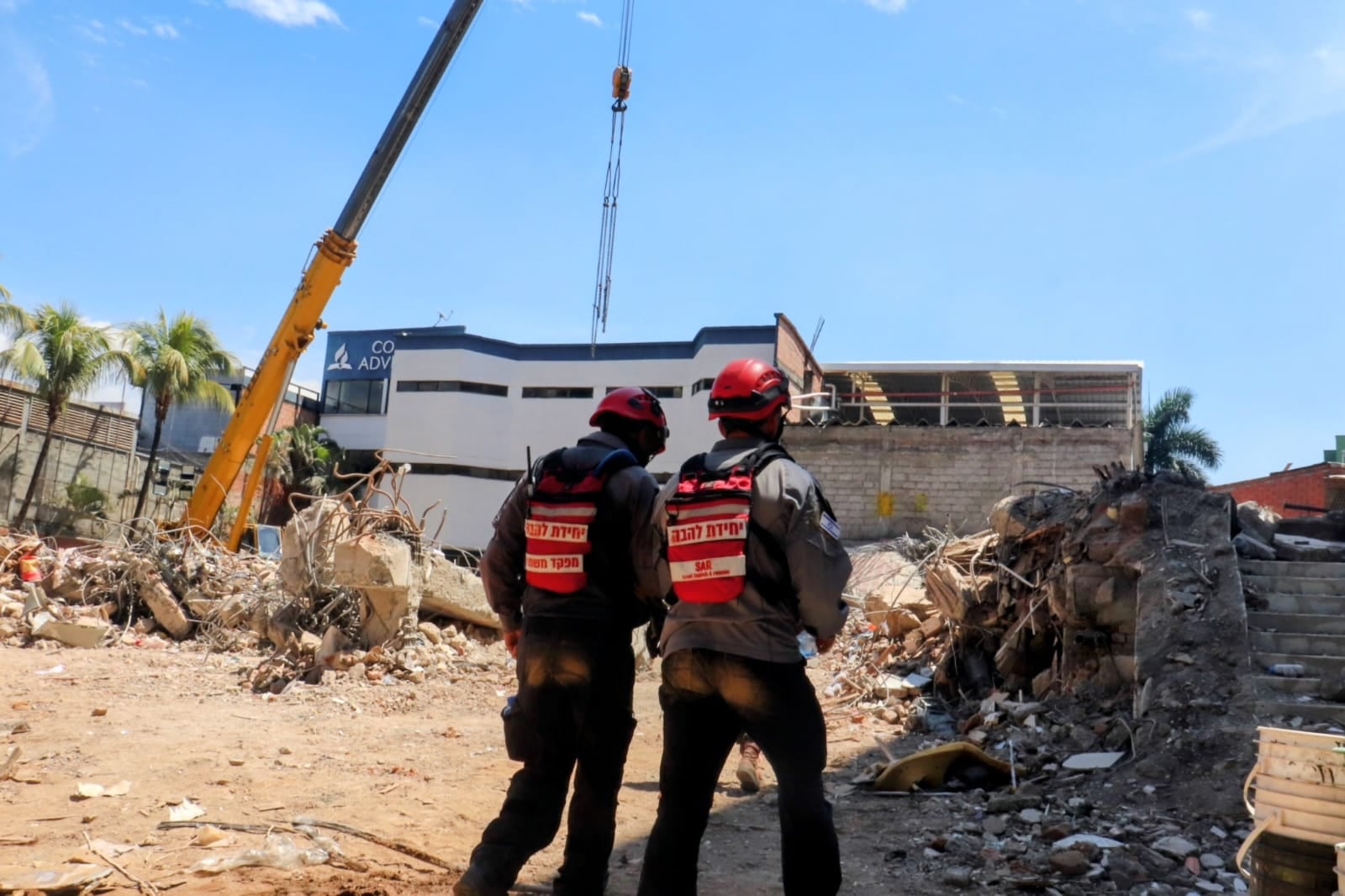 El equipo de Israel coordinó las labores de rescate, en cooperación con los Bomberos de Cali, en el edificio Vanessa.