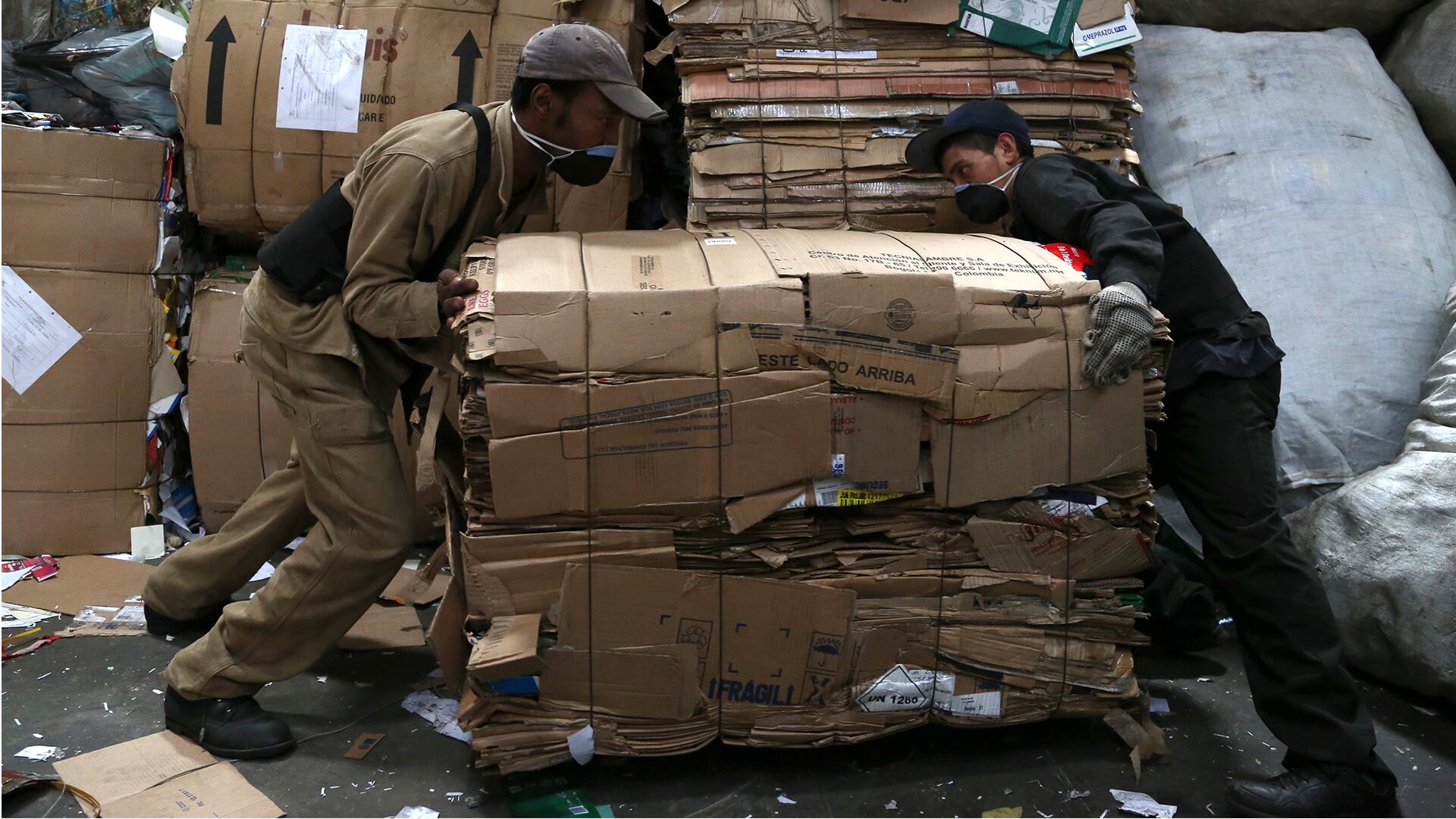 NO USAR, USO EXCLUSIVO MEJOR COLOMBIA, Especial Empresas que Contruyen País, inversión Extranjera