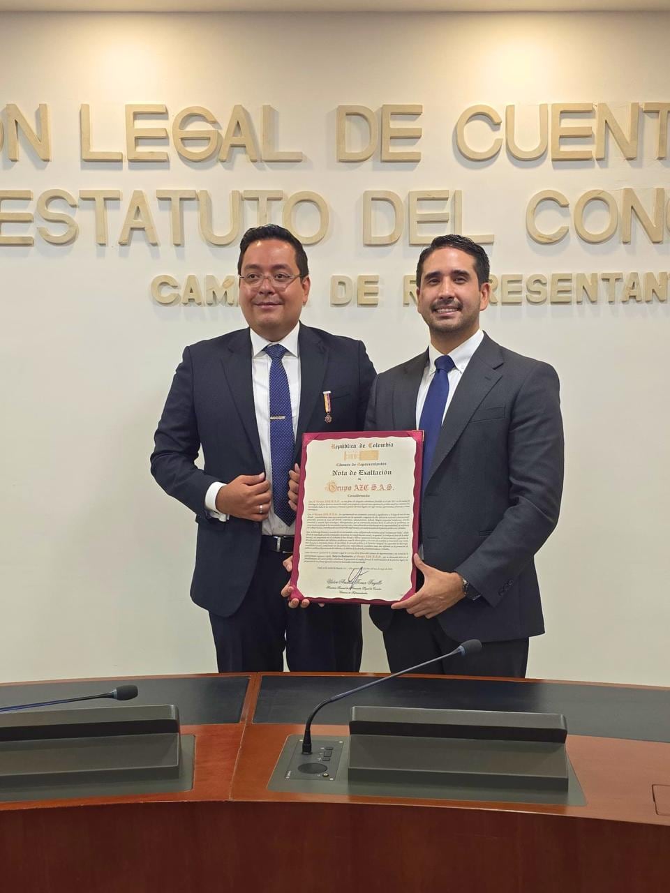 firma jurídica caleña AZC Legal fue distinguida por el Congreso de la República