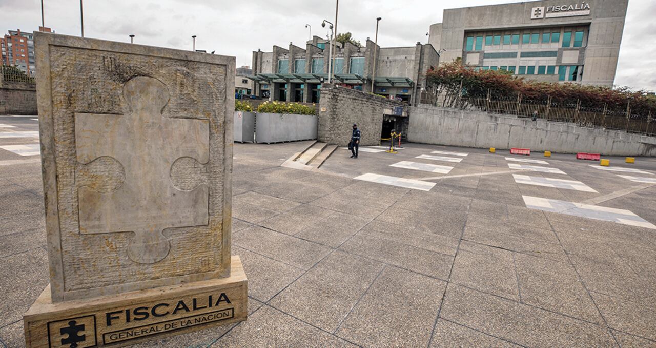 A pesar de los dardos de los extremos políticos, la institucionalidad salió fortalecida de esta jornada electoral.