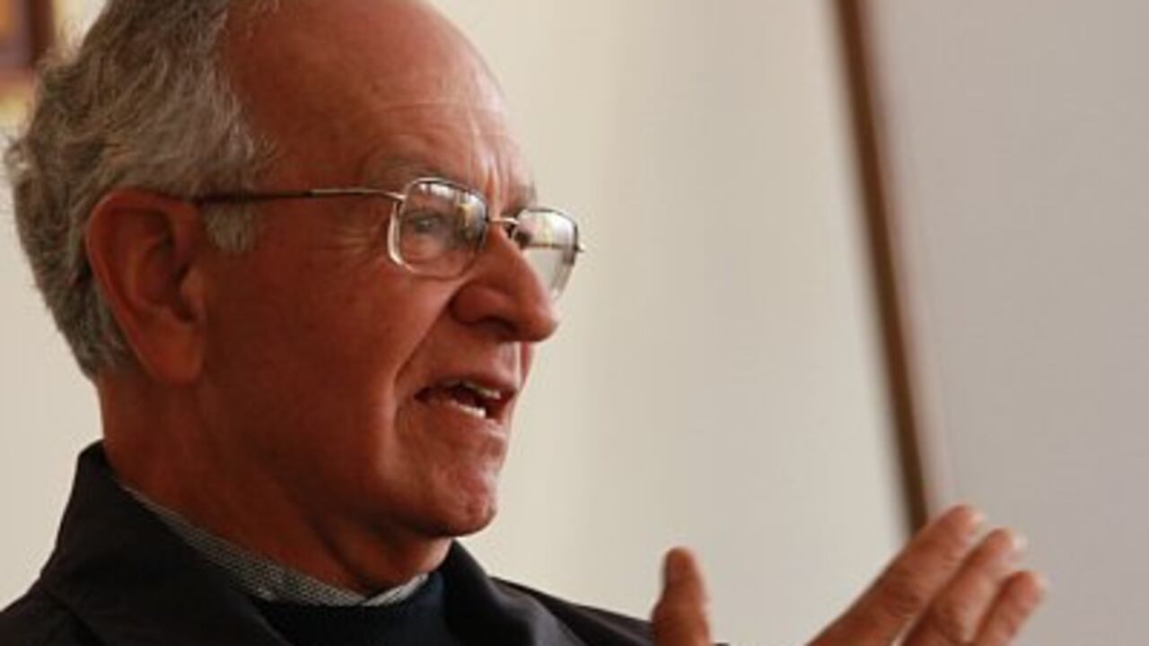 El Javier Giraldo S.J., es el autor del libro que compila trece años de historia de la Comunidad de Paz de San José de Aprtadó.