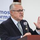 Nestor Osuna
Ministro de Justicia