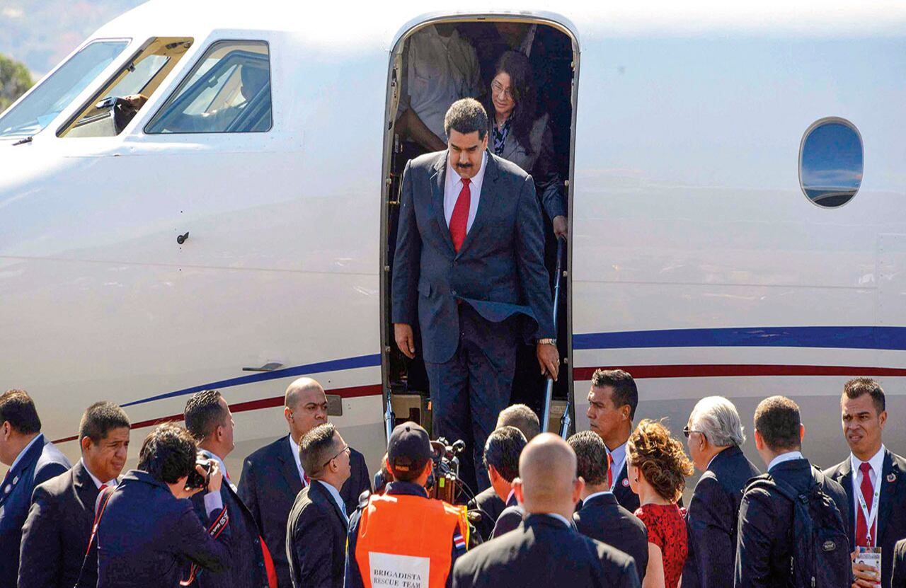 En medio de las tensiones con Estados Unidos, se barajan varios países que estarían dispuestos a acoger a Nicolás Maduro.