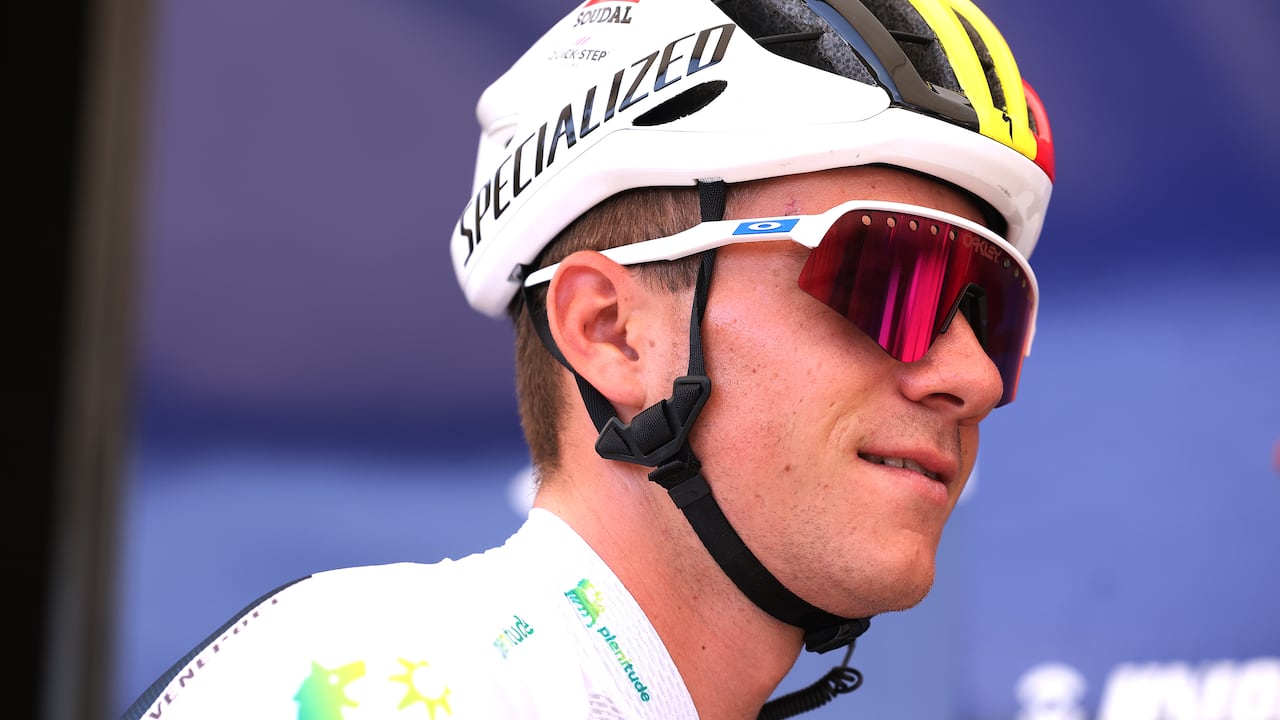 Remco Evenepoel, antes de tomar la partida en la etapa 13.