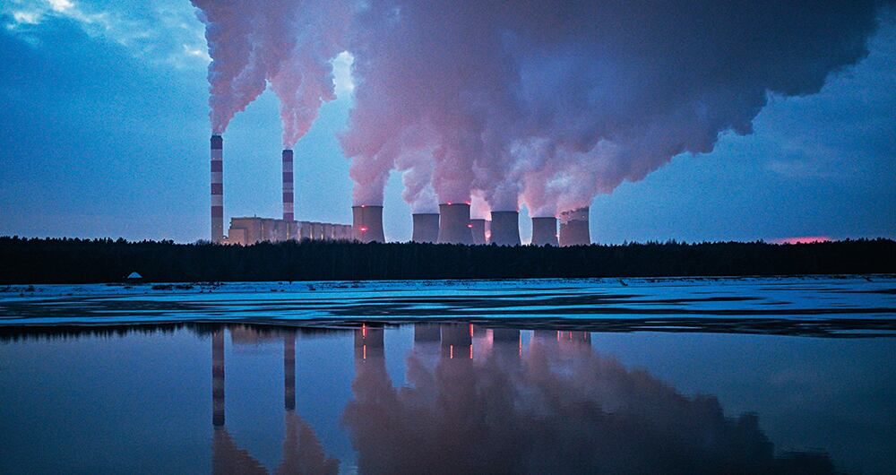 Los combustibles fósiles comprenden el 80 por ciento de la demanda actual de energía primaria en el mundo y el sistema energético es la fuente de aproximadamente dos tercios de las emisiones globales de CO2.