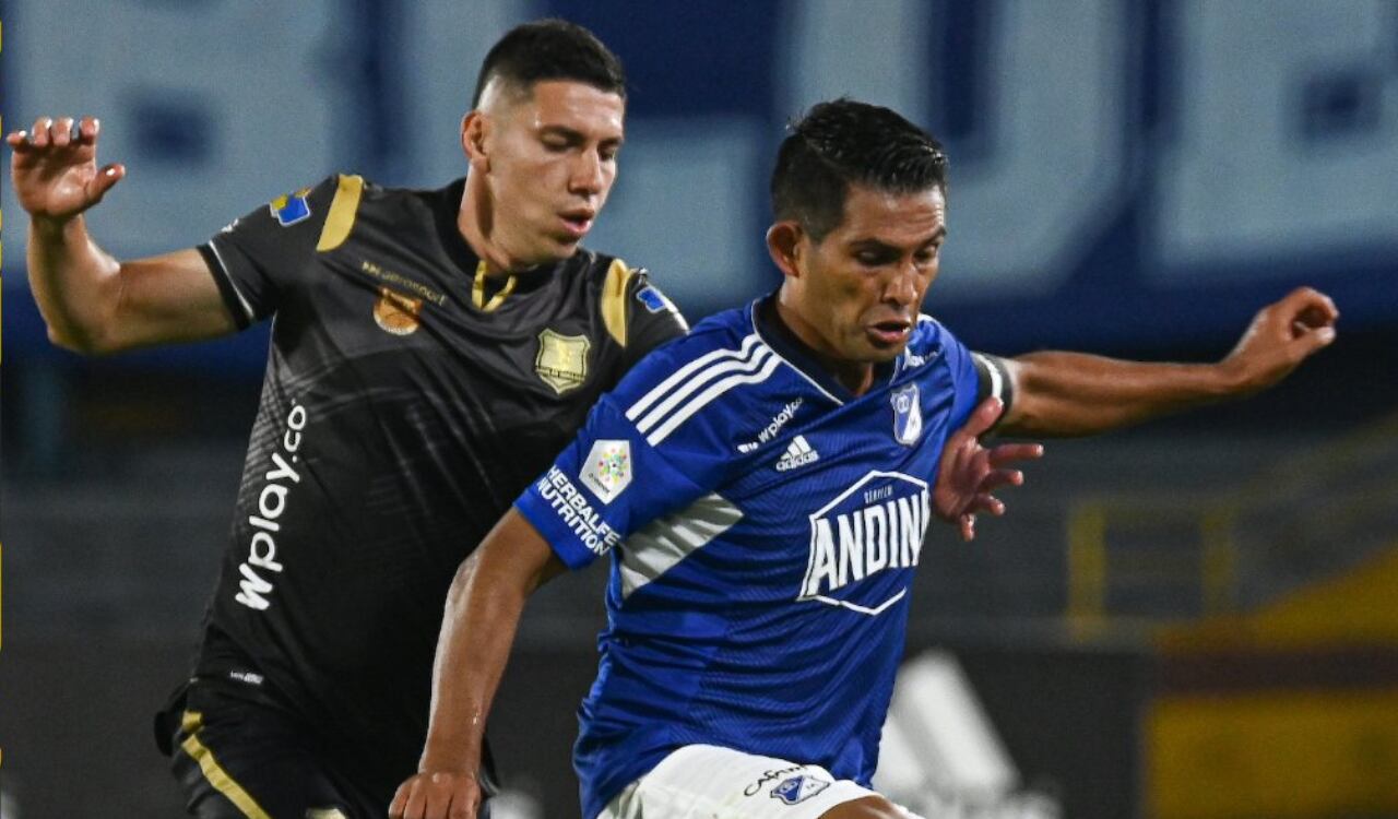 Macalister Silva, capitán de los azules ante Águilas Doradas.