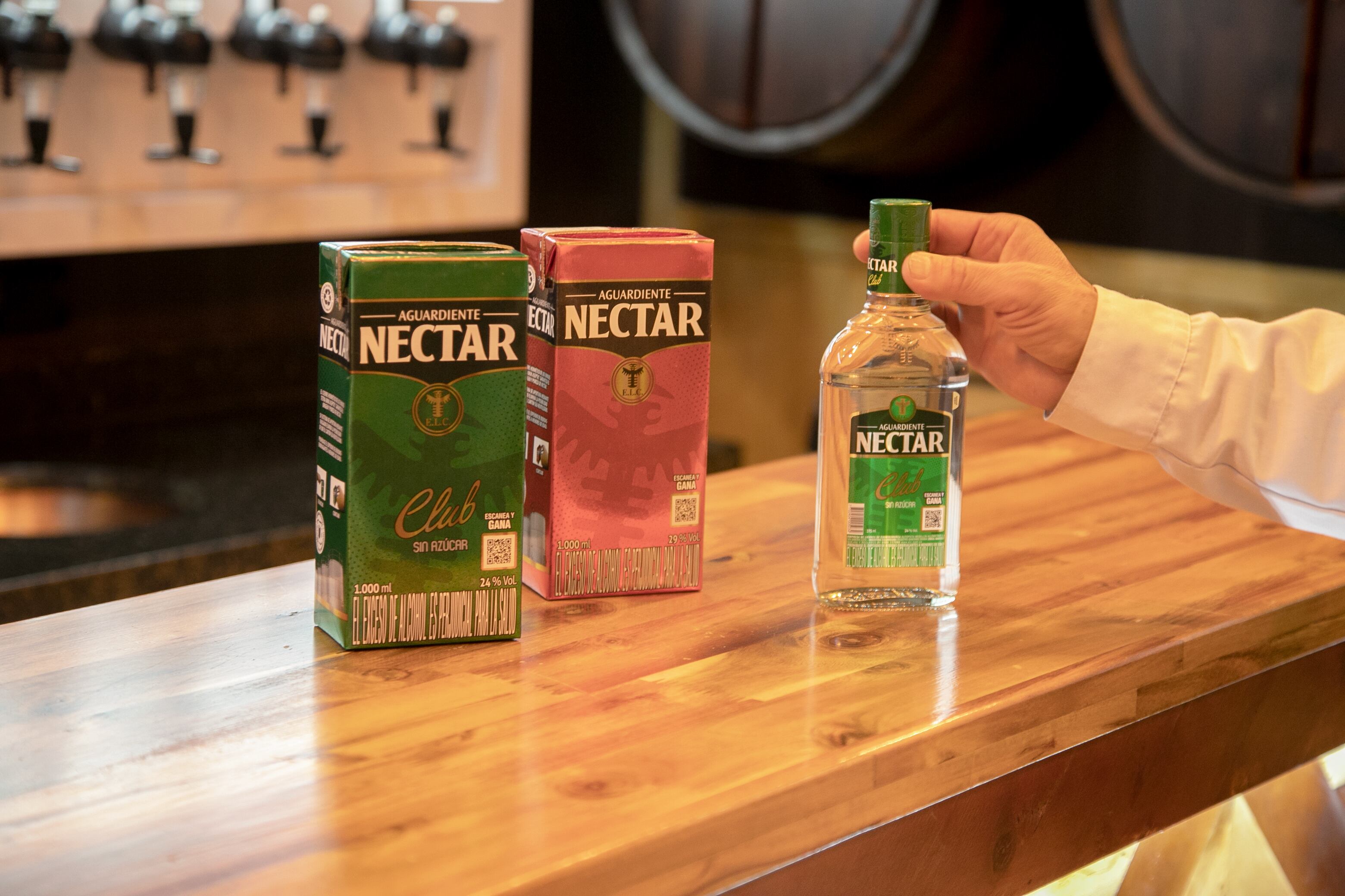 Juan Diego Alvira, licor adulterado