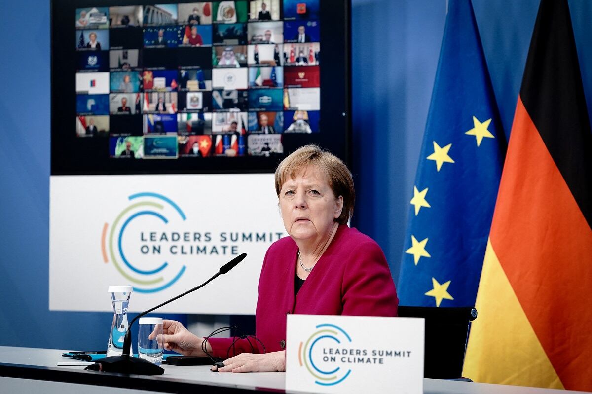 Ángela Merkel en cumbre sobre clima