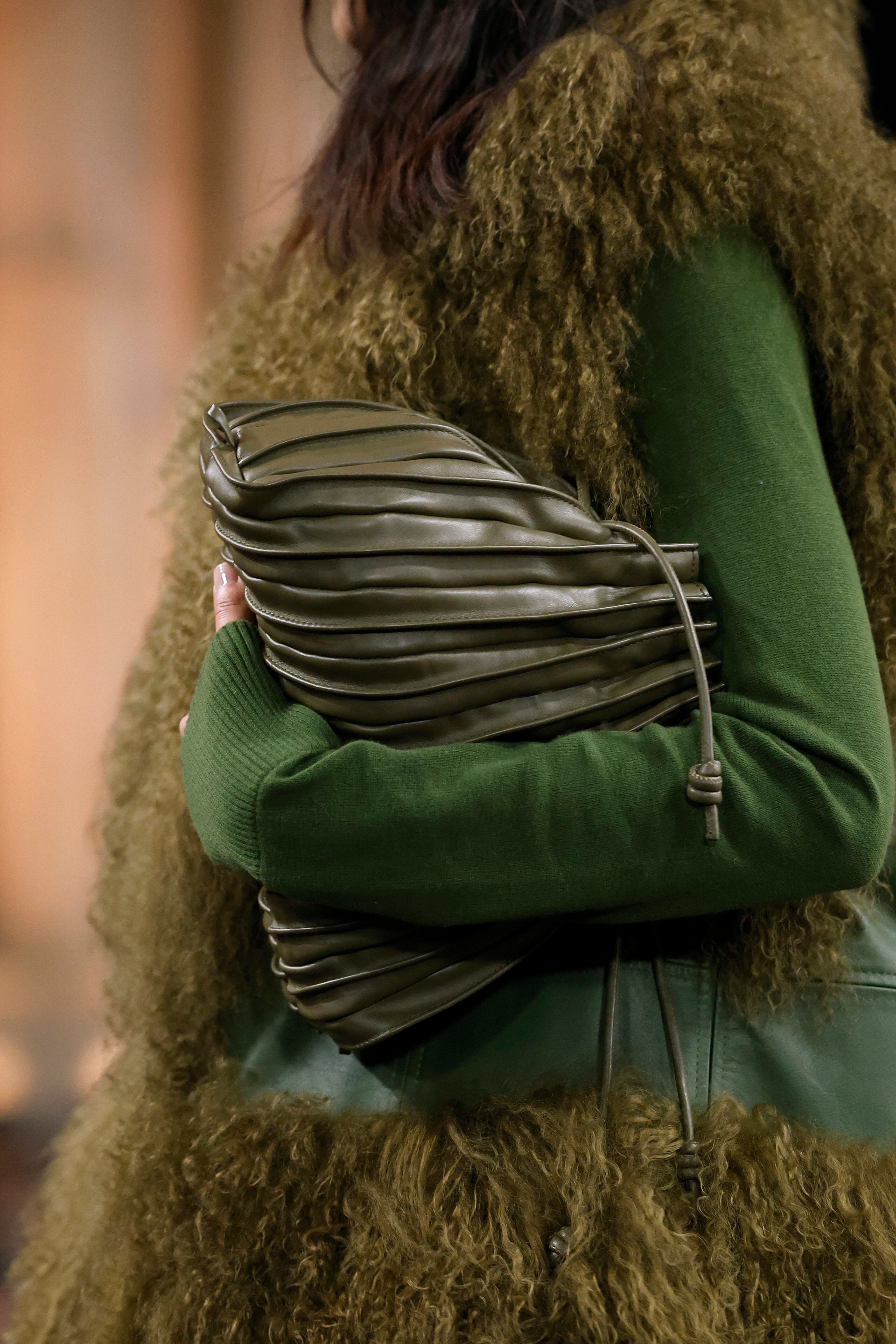 Johanna Ortiz, la diseñadora caleña, fue la encargada de inaugurar la Mercedes Benz Fashion Week Madrid 2026 con su colección 'Alma'