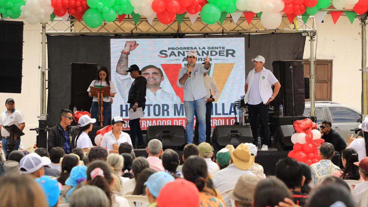 Héctor Mantilla, candidato a la Gobernación de Santander.