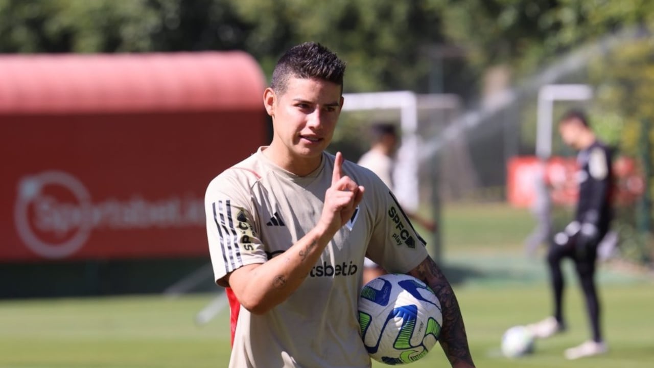 James Rodríguez entrenando con Sao Paulo.