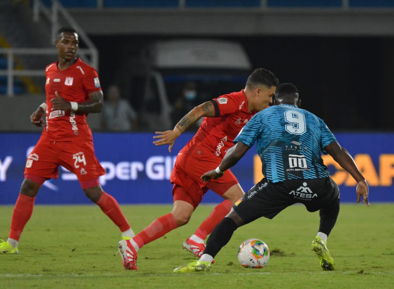 Juan Fernando Quintero dio dos asistencias para la victoria sobre Pereira