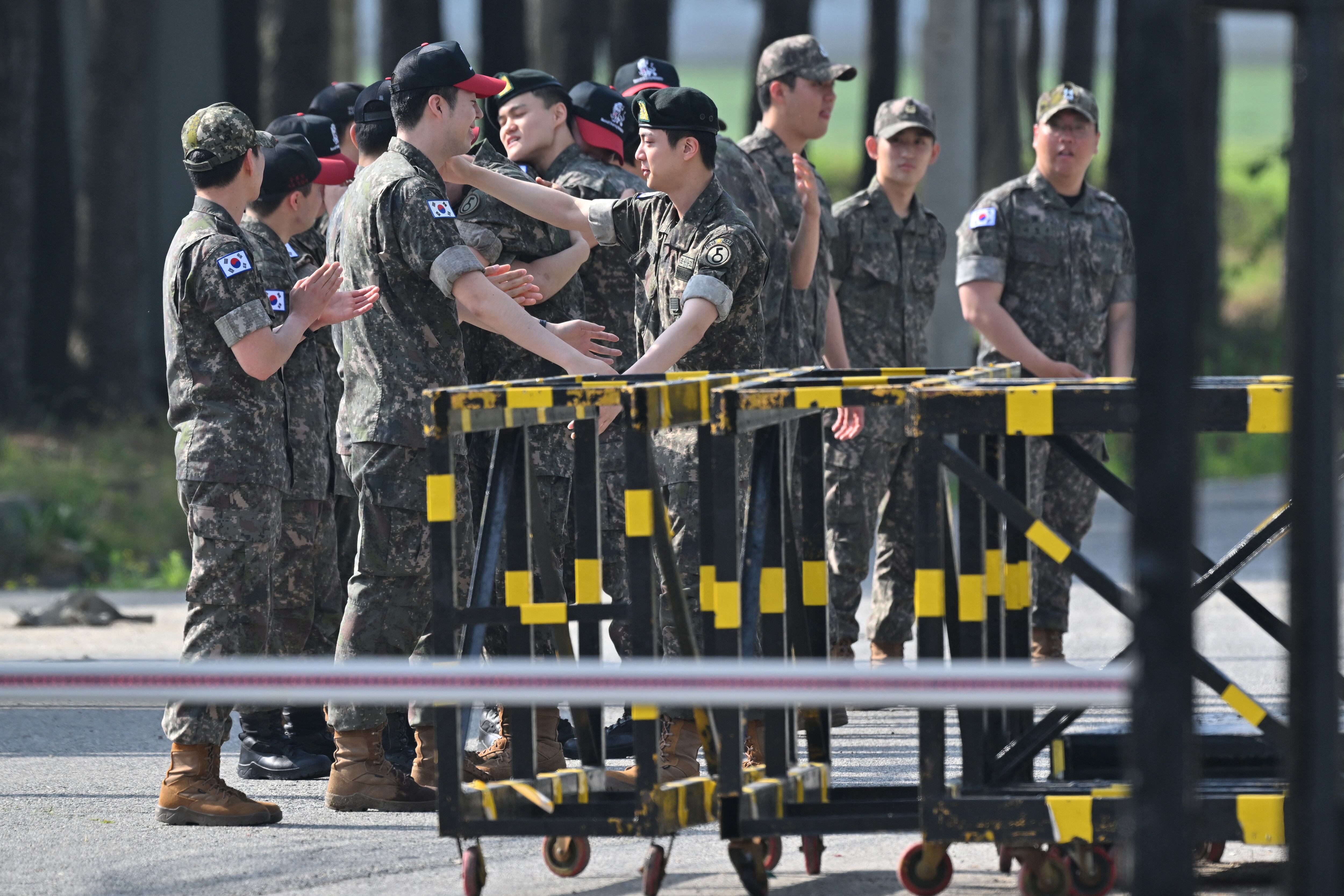 Fans de BTS enloquecieron por el regreso de Jin, tras salir del servicio militar en Corea del Sur: "¡Por fin!"