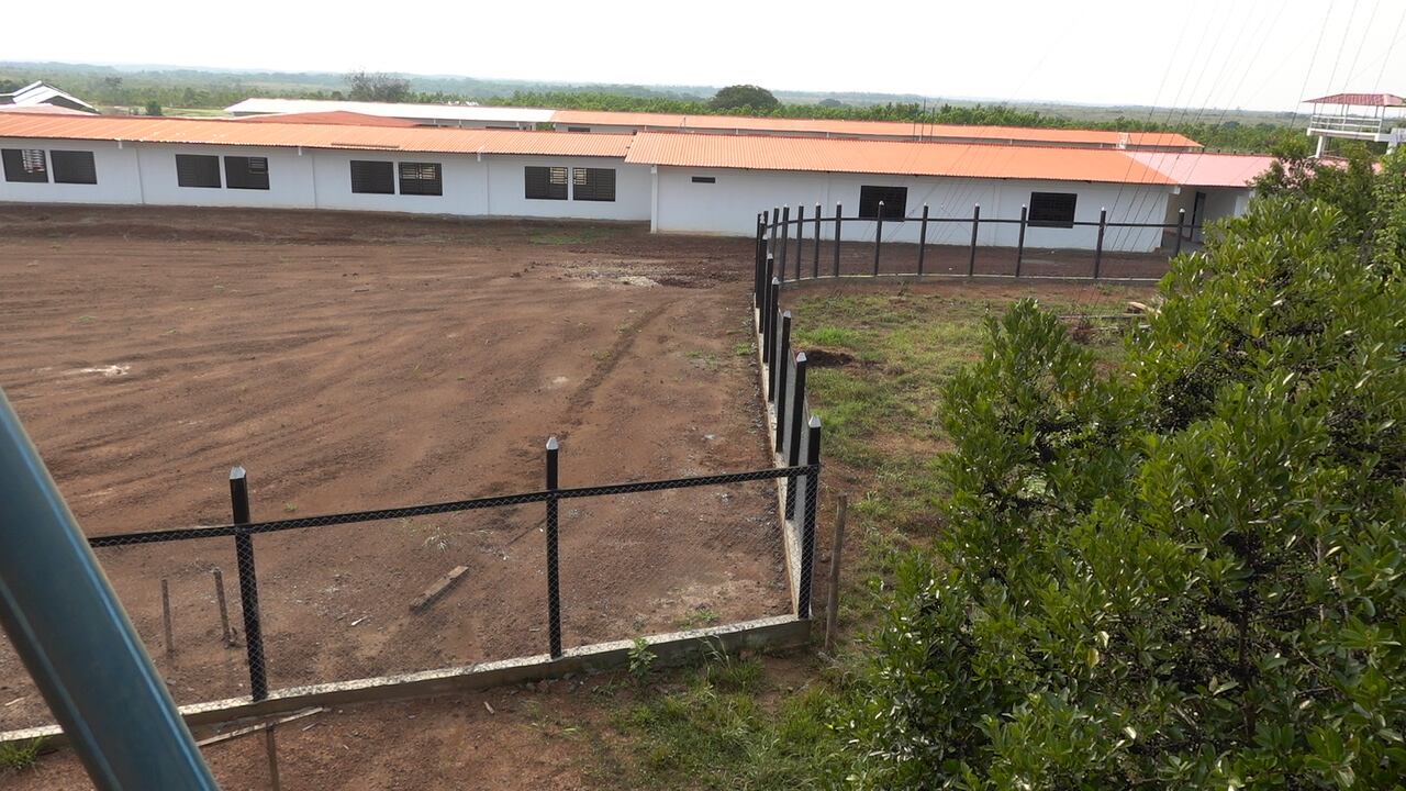 El internado "Gentil Duarte" en las profundidades del Caquetá.