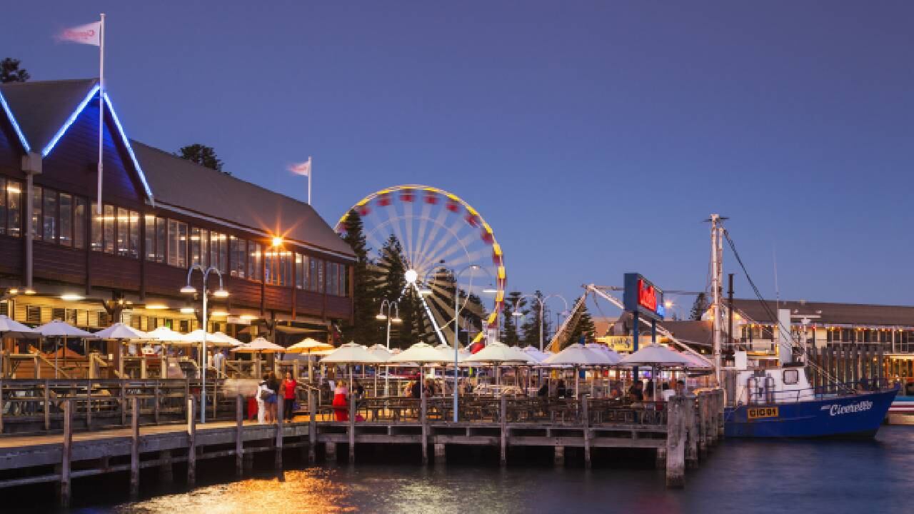 Según el portal Australatinos, que cita al gobierno, se requieren 21.041 dólares anuales (moneda local) para vivir.