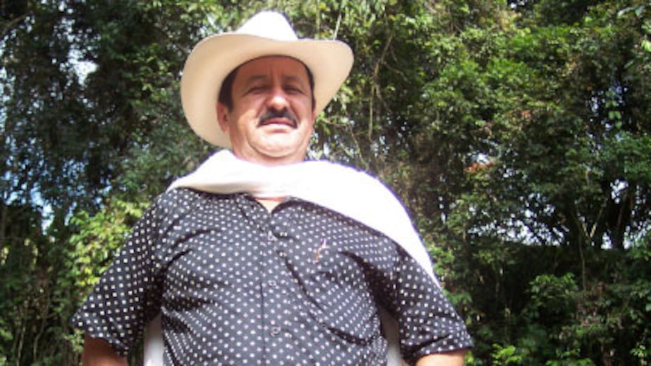 En la Sierra Nevada sigue gravitando la figura de Hernán Giraldo, el exjefe paramilitar que dominó esa región por años.