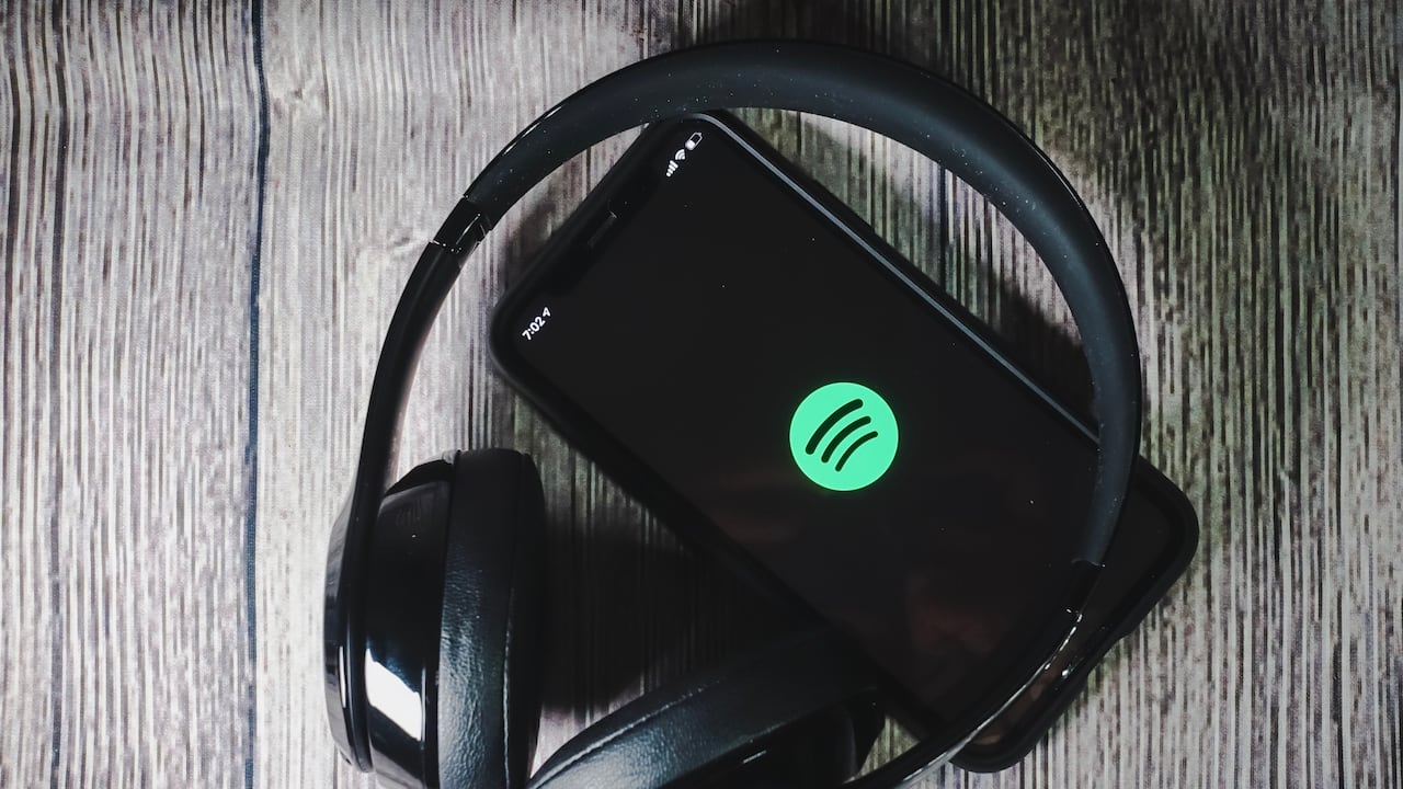Millones de playlists incluyen actualmente artistas colombianos alrededor del mundo.