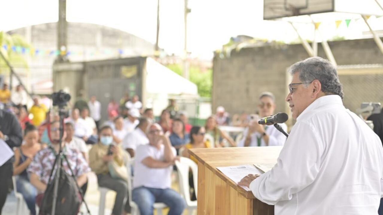 Superitendente nacional de Salud, Ulahy Beltrán, en Amazonas.