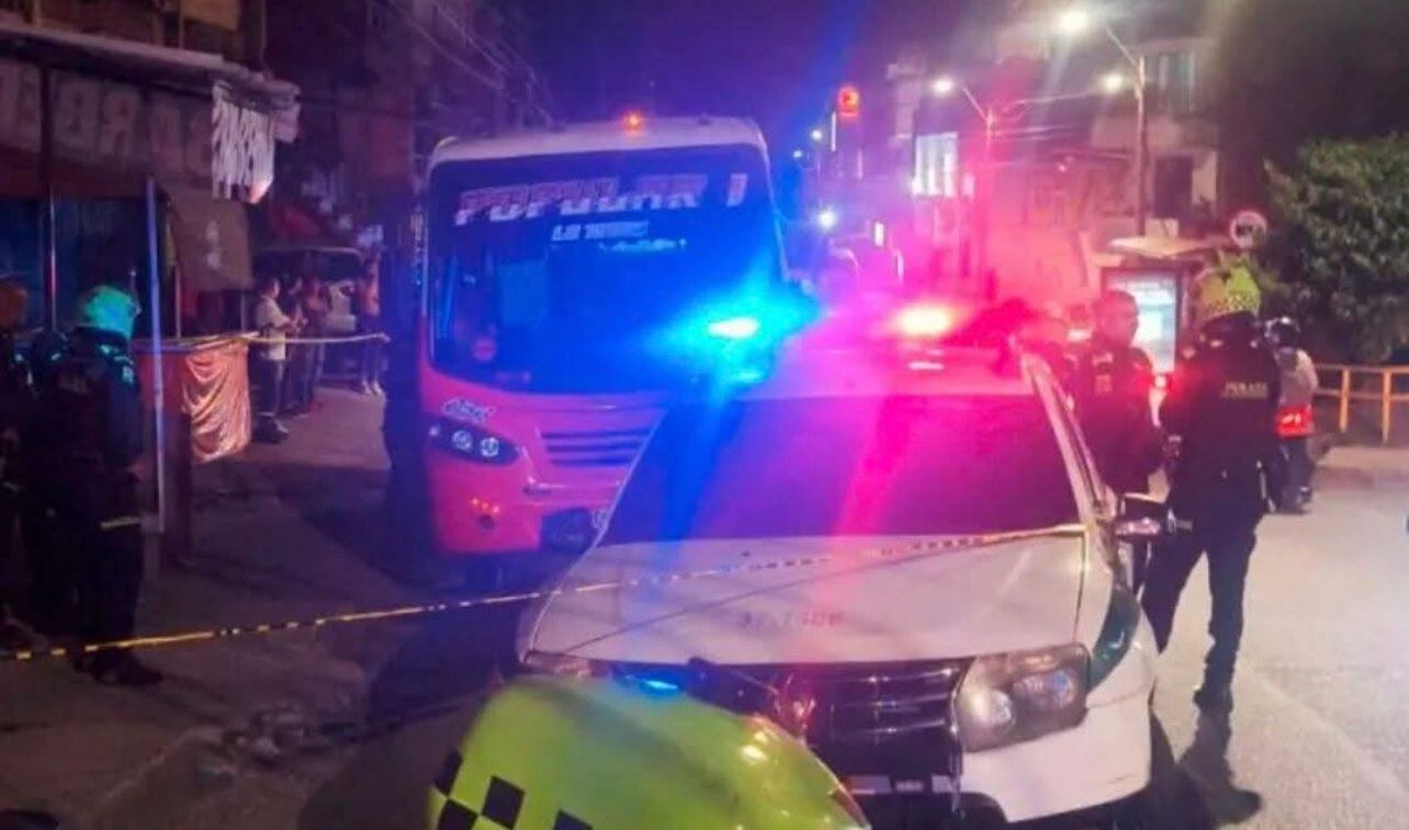 Asesinato de dos mujeres en un bus en Medellín.