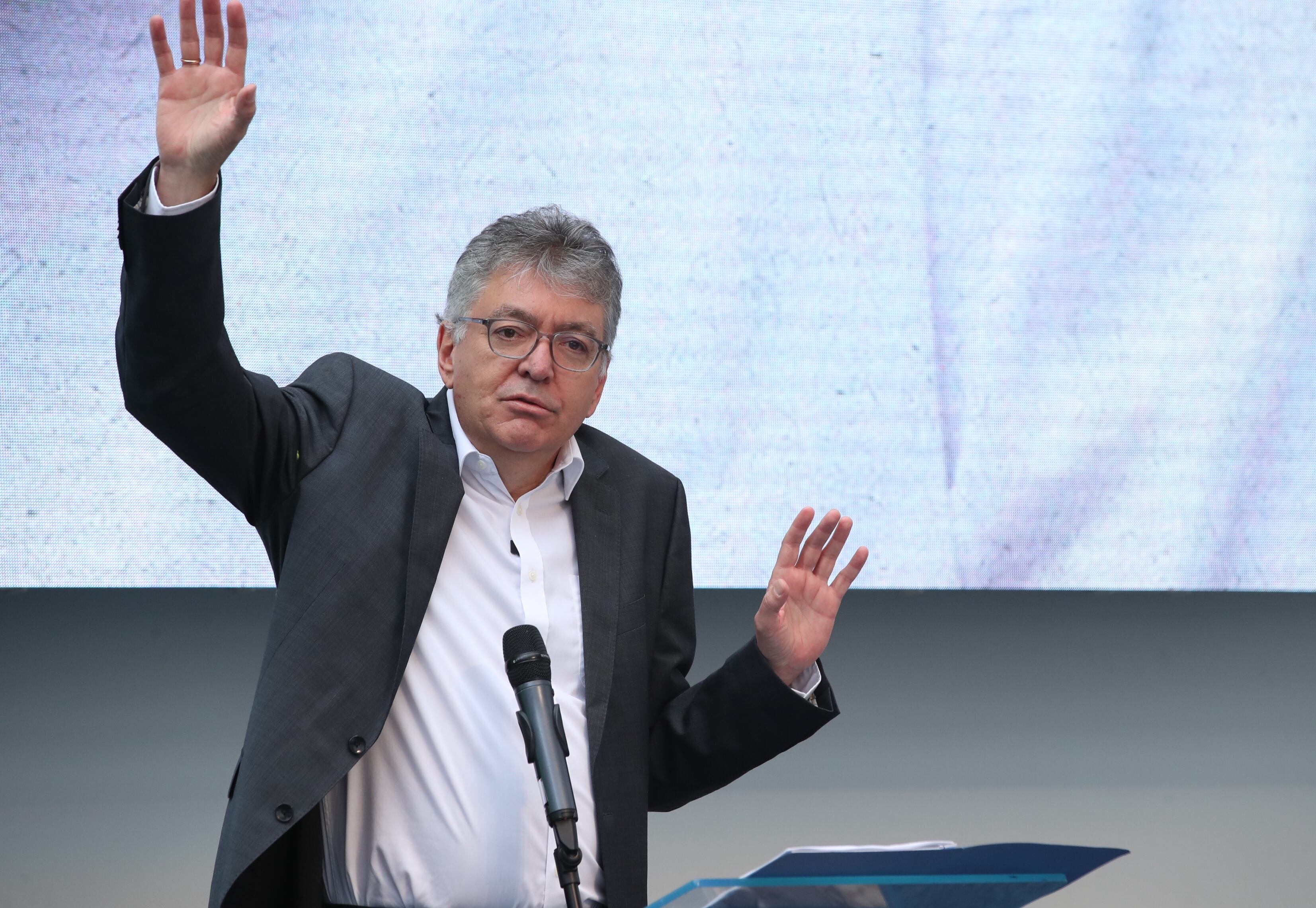 Avanza Colombia, inscripción movimiento ciudadano por firmas.
Mauricio Cárdenas