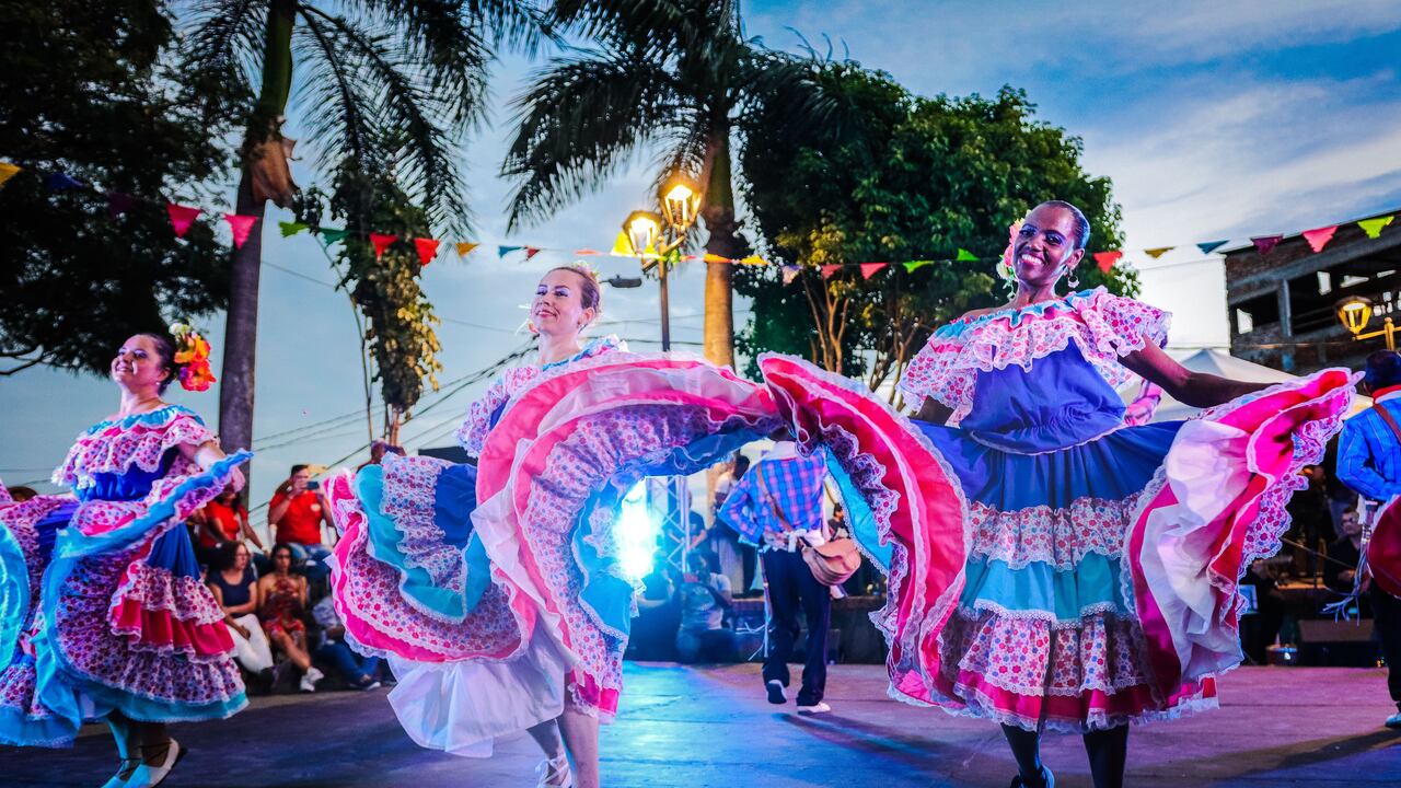 El Encuentro Nacional e Internacional de Danza Folclórica Mercedes lleva 30 ediciones.