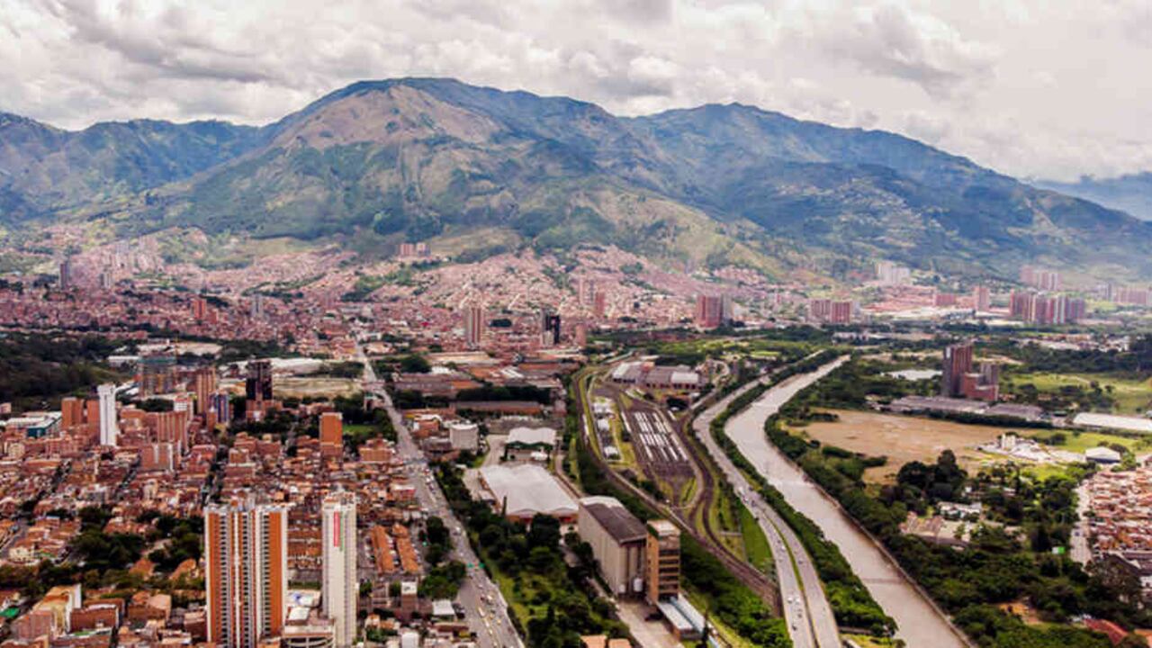 Las cifras no oficiales consideran que Bello se encuentra cerca de los 800.000 habitantes.