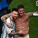Rodrigo de Paul salió a cobrarle a todos los críticos de Messi, una vez Argentina ganó la Copa del Mundo. Foto: AFP.