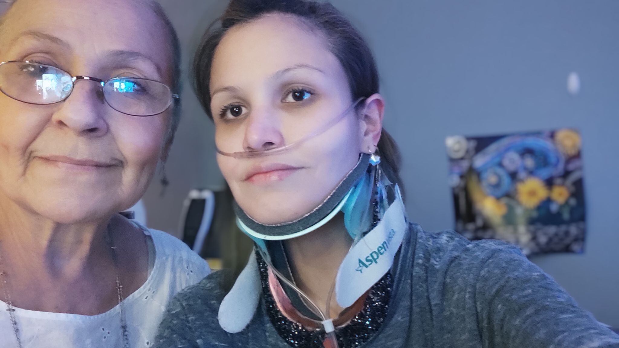 Hisvet Fernández lleva dos años buscando una visa para poder acompañar a su hija Arlen Daza en un tratamiento médico.