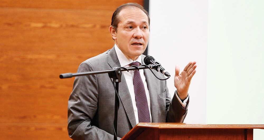   Antonio Sanguino desmiente haber recibido algún tipo de beneficio económico o político por parte de funcionarios de la Universidad Distrital.