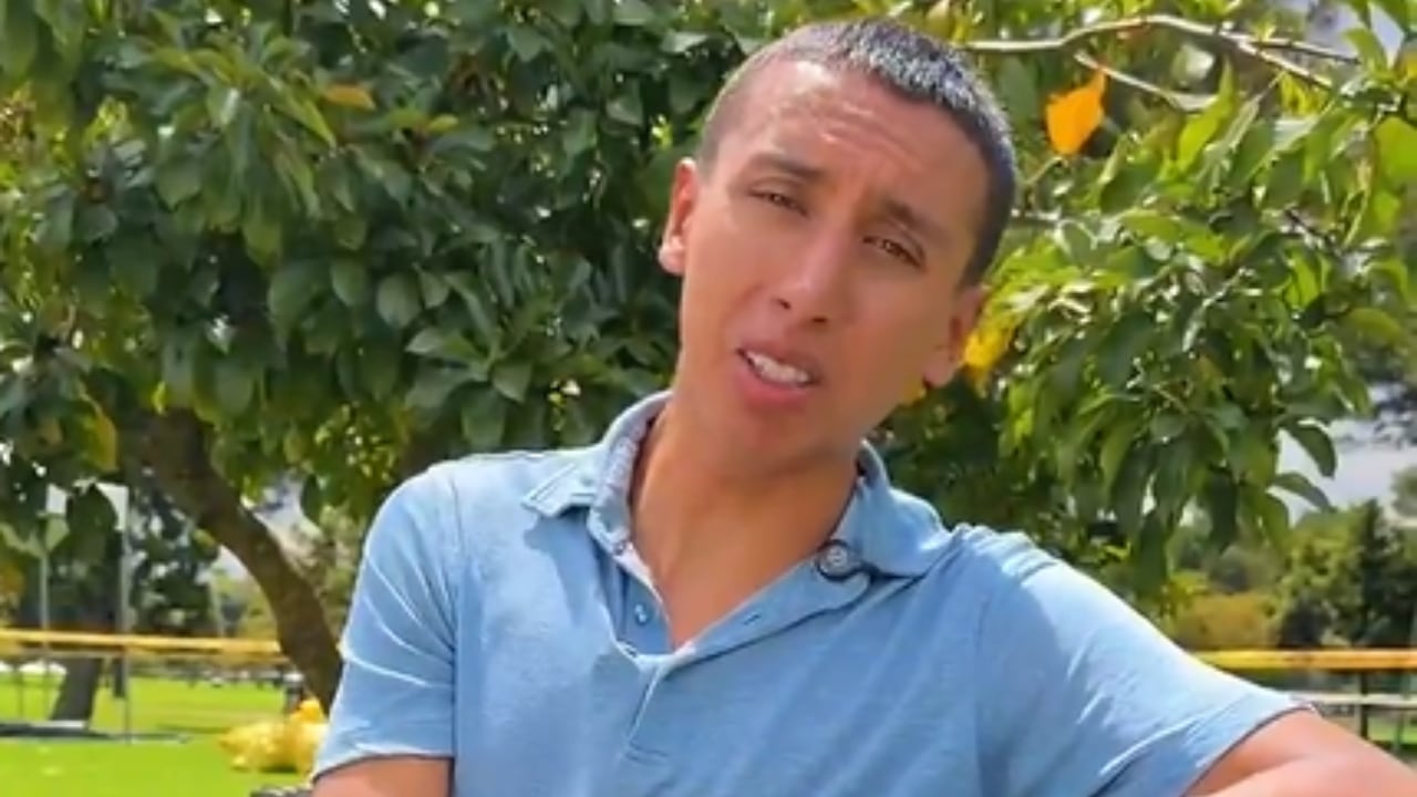 Egan Bernal lamentó el momento que vive por medio de un video difundido en redes sociales.