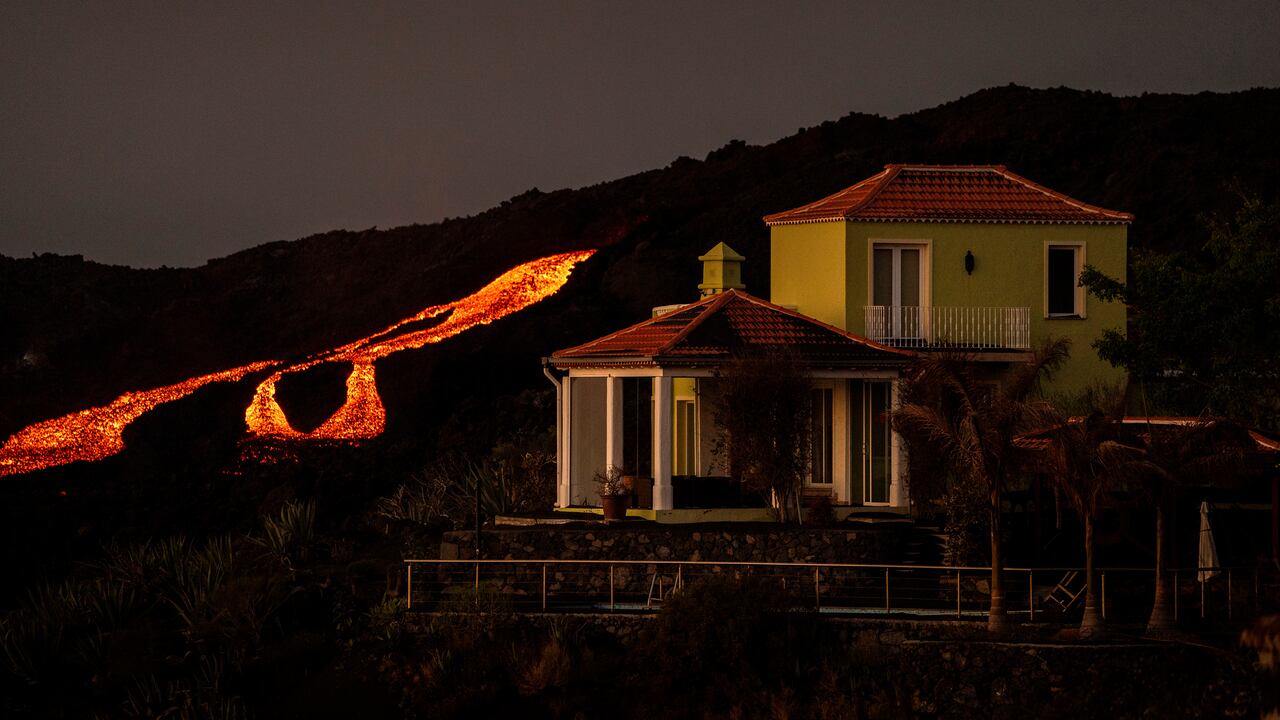 El mundo entero ha sido espectador de uno de los desastres naturales más impactantes transmitidos en vivo desde diferentes medios. (AP Photo/Emilio Morenatti)