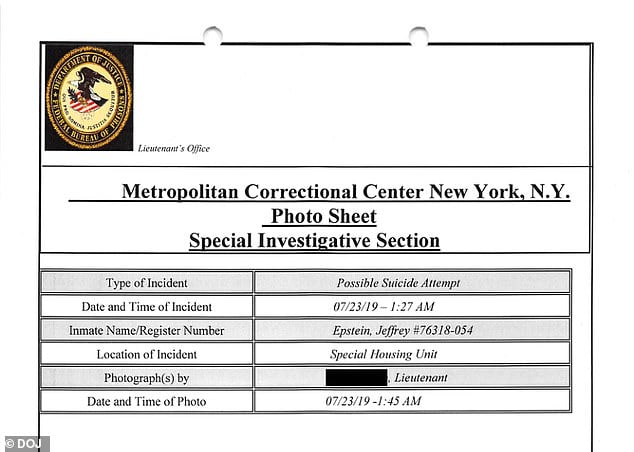 Salen a luz fotos de Jeffrey Epstein un mes antes de morir en su celda; Las fotos hacen parte de los más de 40.000 documentos desclasificados por el Departamento de Justicia de Estados Unidos