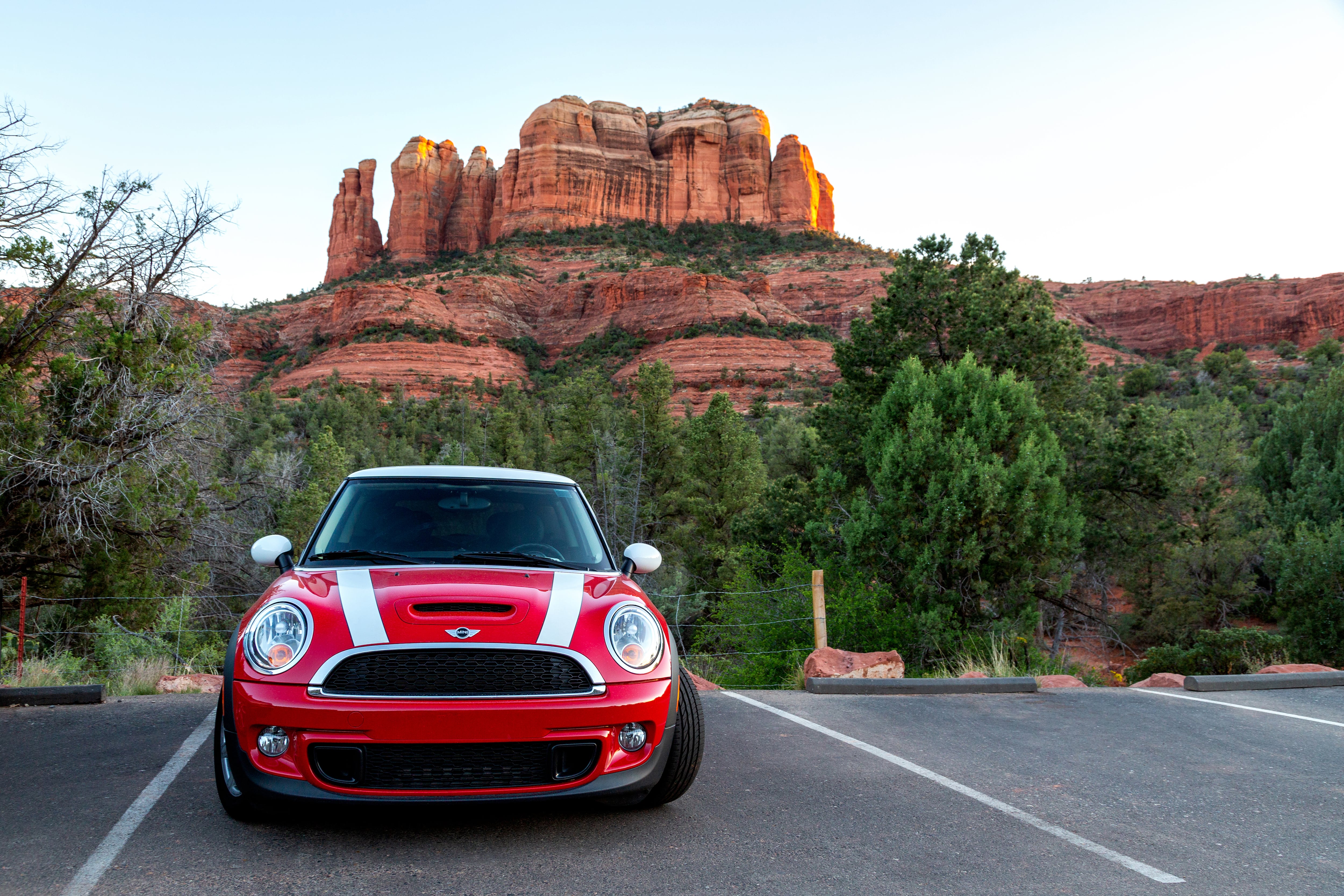 La actual generación del Mini Cooper fue presentada en 2024 y podría recibir actualizaciones antes de la llegada de un nuevo modelo.
