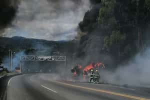 Incendio de camión en la Vía al Llano