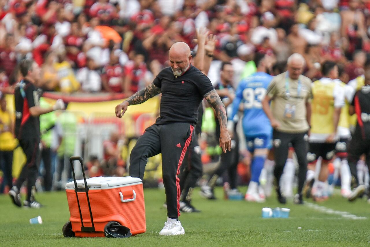 Jorge Sampaoli bajo la lupa tras los malos resultados con Flamengo.