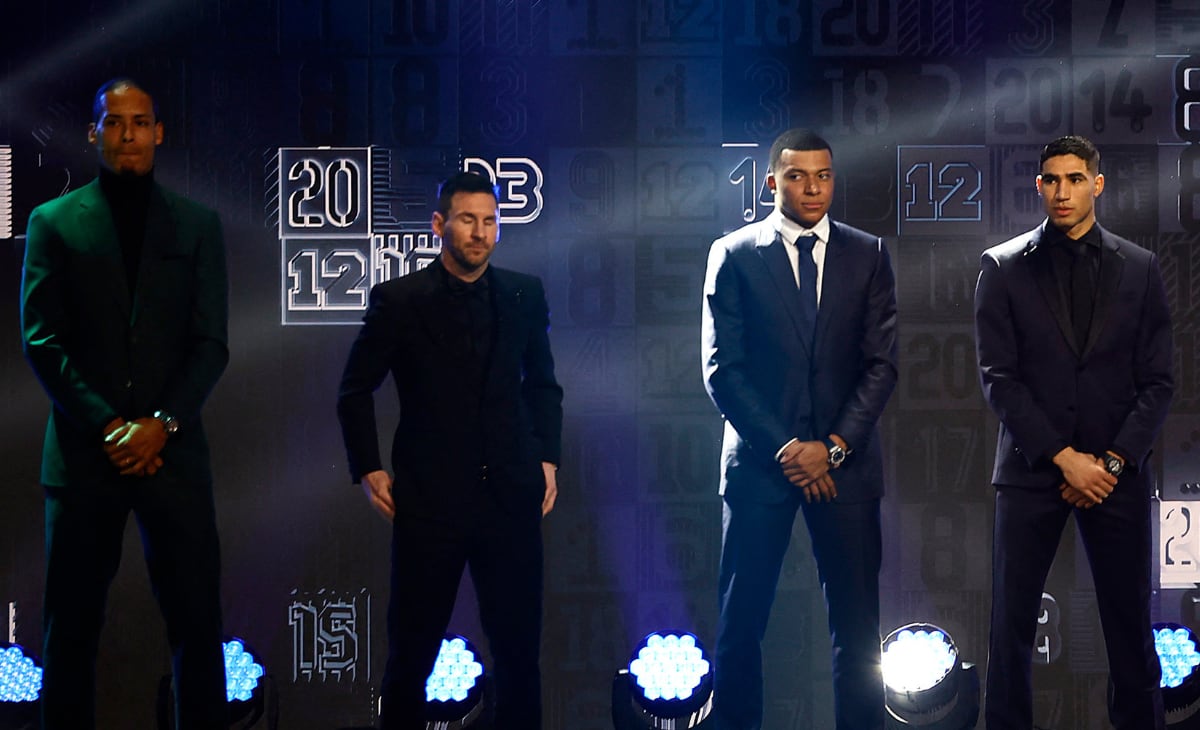 Messi, Mbappé y Hakimi, estrellas del PSG fueron incluidos en el once ideal del 2022.