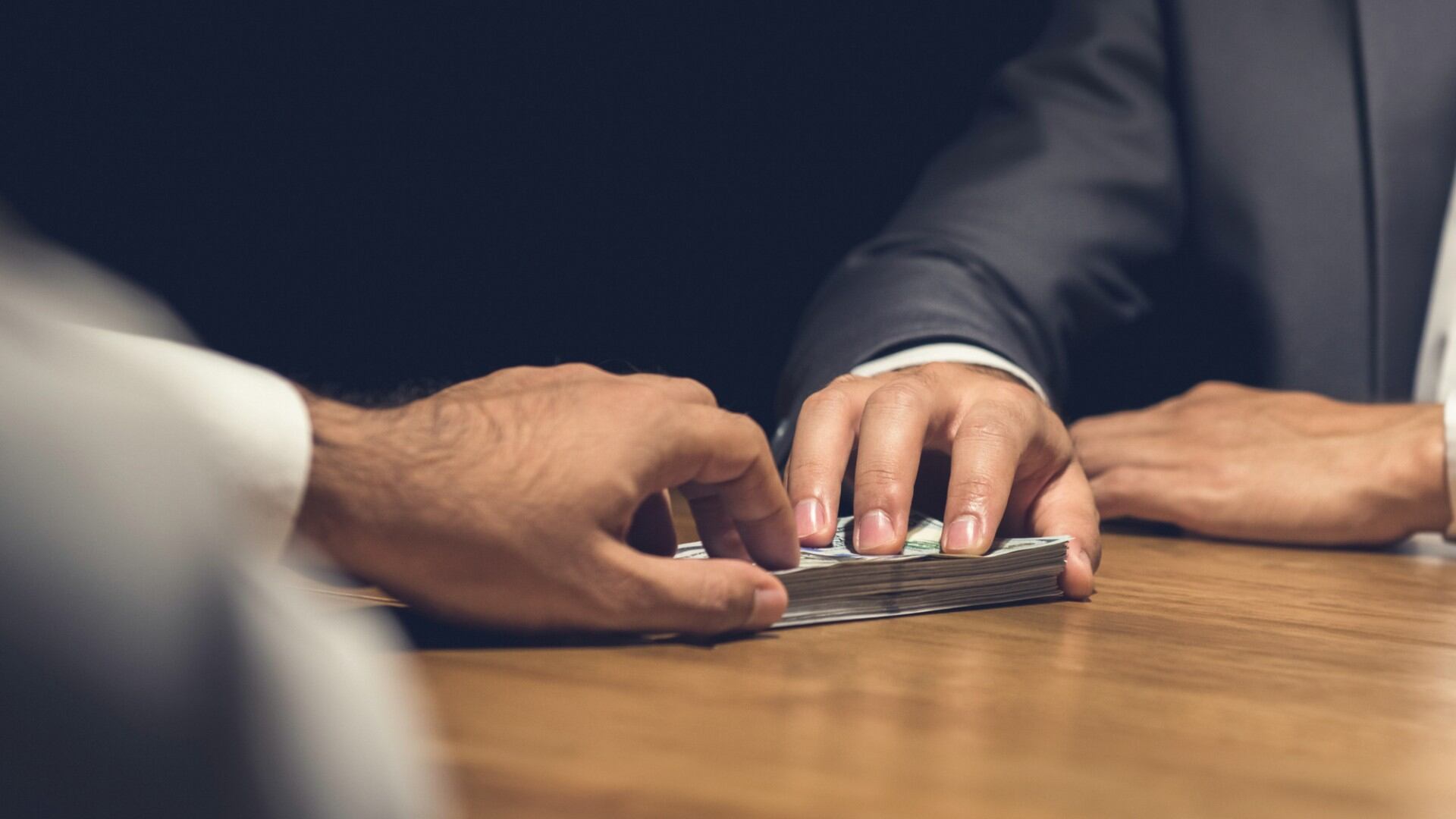 En Navidad y Año Nuevo es más común que este tipo de fraudes aparezca como “salvación” para engañar a las víctimas.