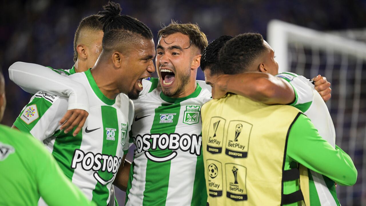 BOGOTA, COLOMBIA - JUNE 24: Jefferson Duque of Nacional celebrates a goal with teammates against Millonarios during the Liga BetPlay final match at El Campin stadium on June 24, 2023 in Bogota, Colombia. (Photo by Daniel Munoz/VIEWpress)