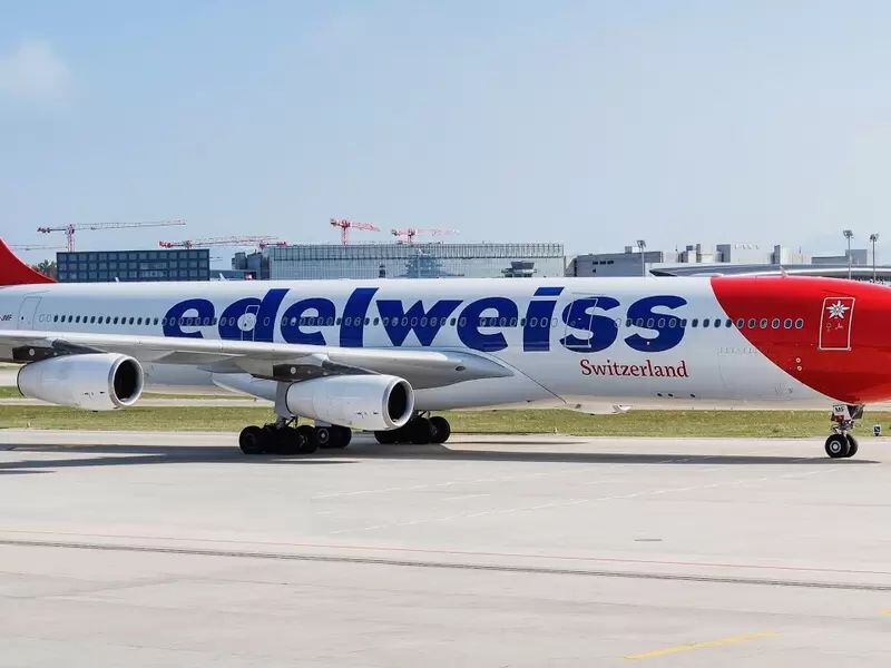 Aerolínea Edelweiss.