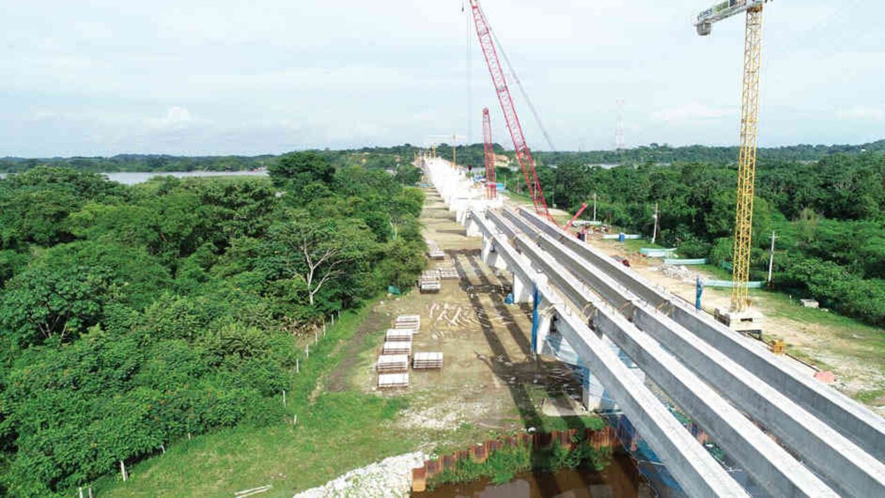 La concesión avanza en los trabajos de la variante Puerto Berrío.
