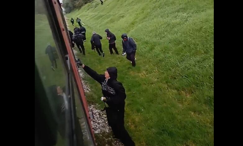 Por terrorismo denunciaron a los delincuentes que atacaron el Tren de la Sabana con estudiantes de la U Militar