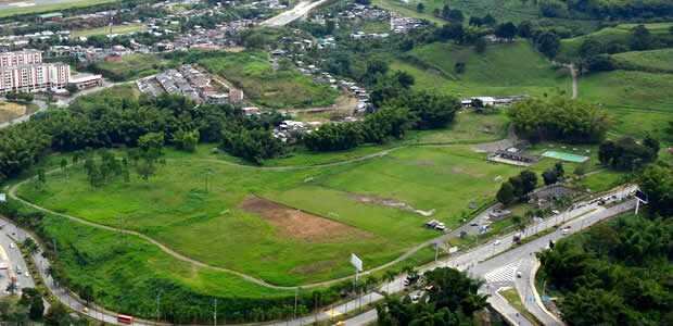 Los predios del San Mateo, batallón de Pereira