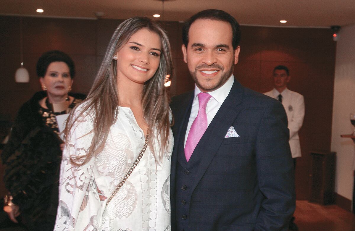 Ana Lucía Pineda y Abelardo de la Espriella.